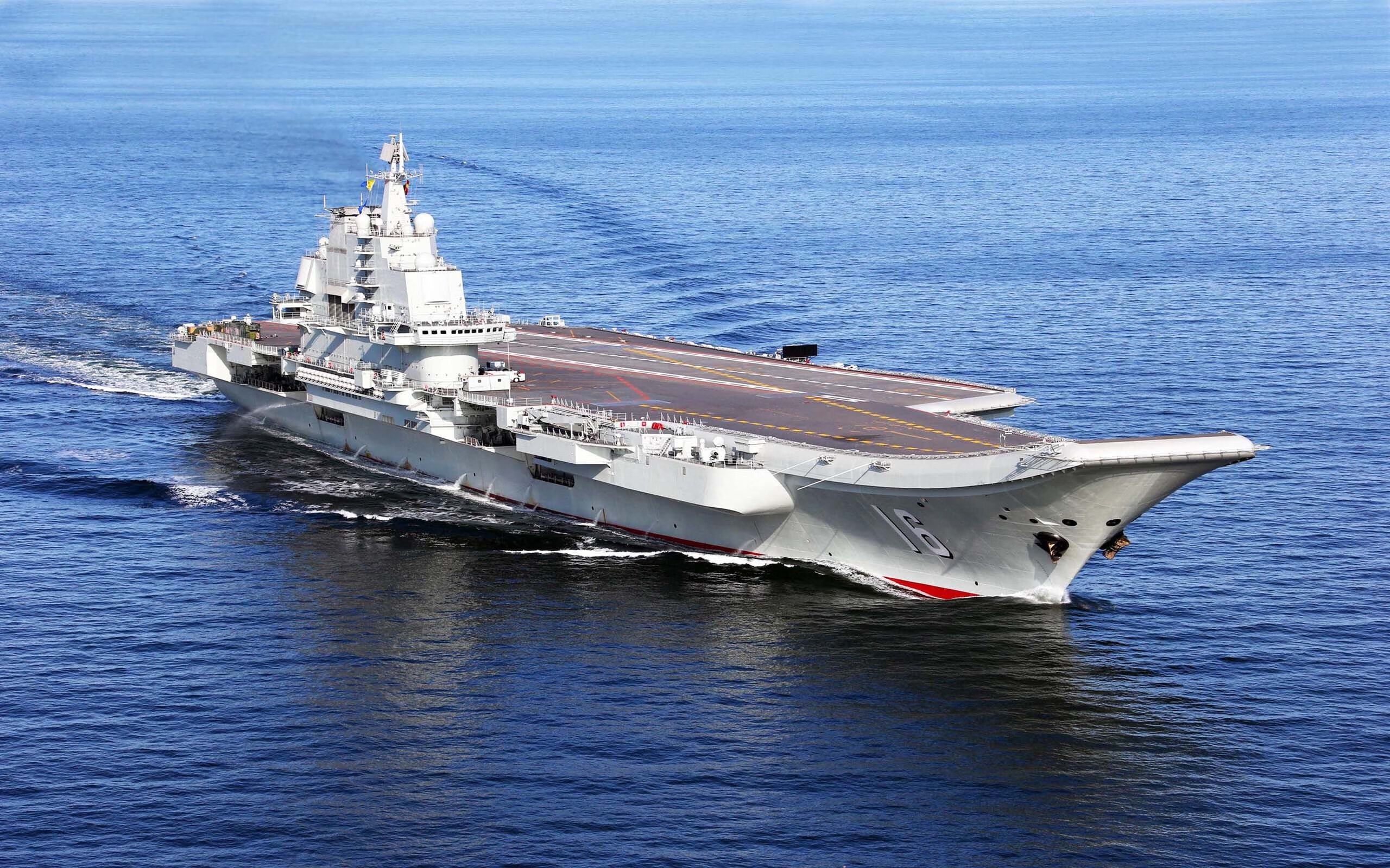 开云官网-主教练是否应参与球员心理状况评估，主教练能不能上场踢球