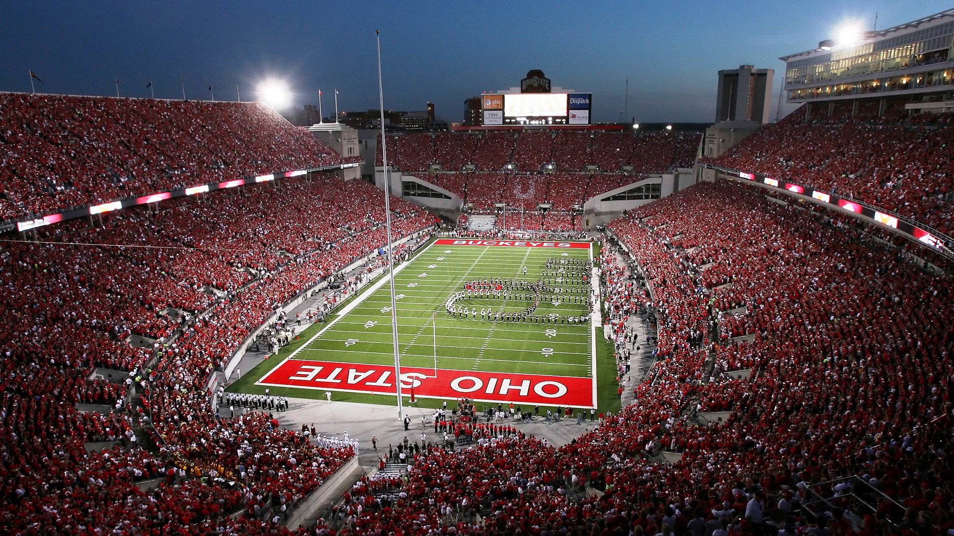 开云·体育官网APP下载-中国足球市场潜力巨大，投资热情高涨，中国足球产业规模