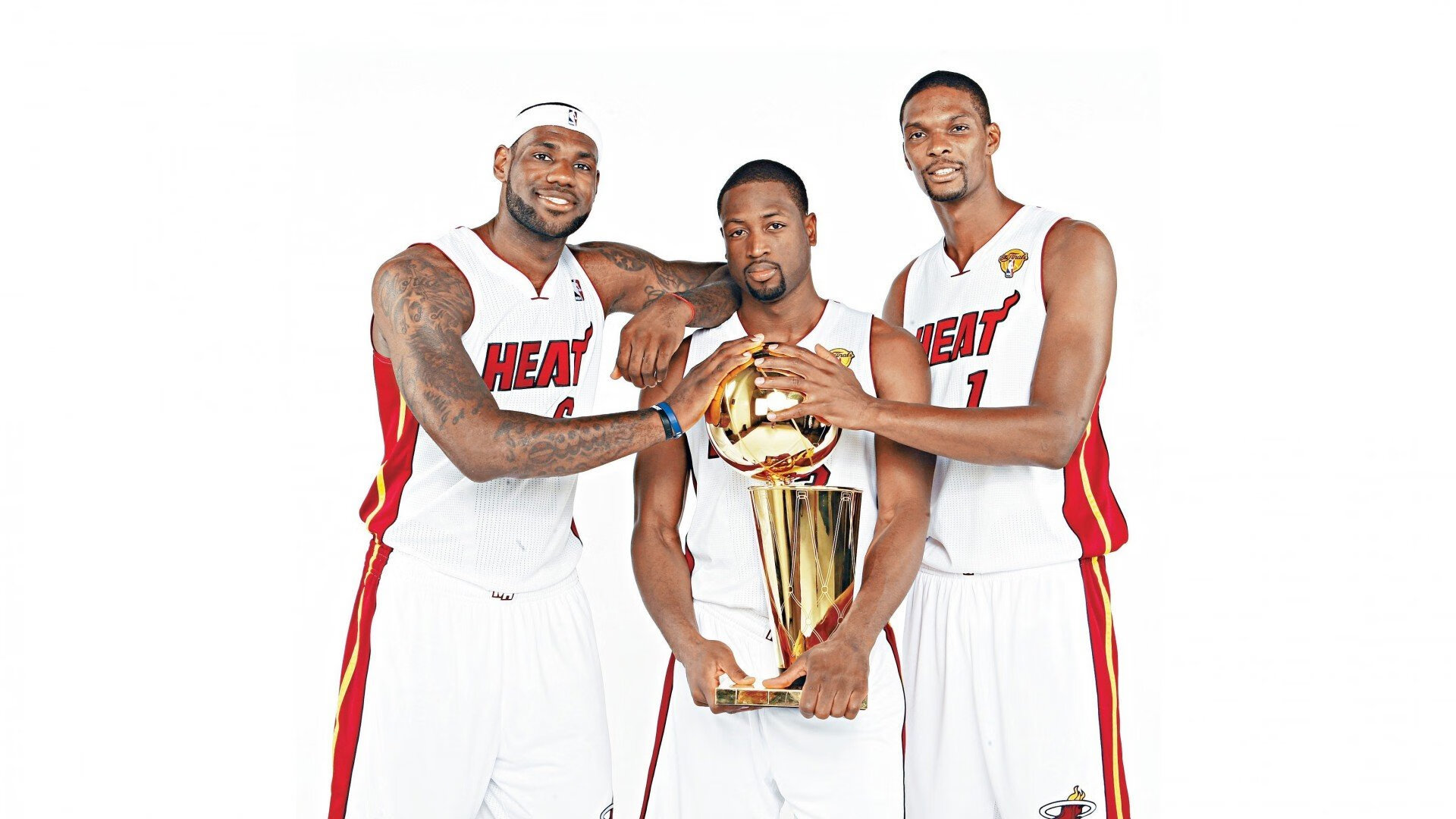 Kering-线上青少年篮球赛事直播平台用户稳步增长，推动全民运动热潮，青少年篮球赛视频